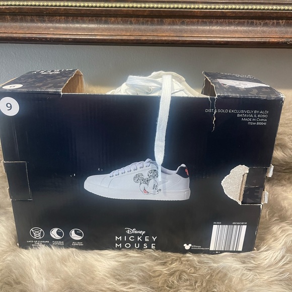Disney Women's White Mickey Mouse Sneakers - Picture 5 of 6